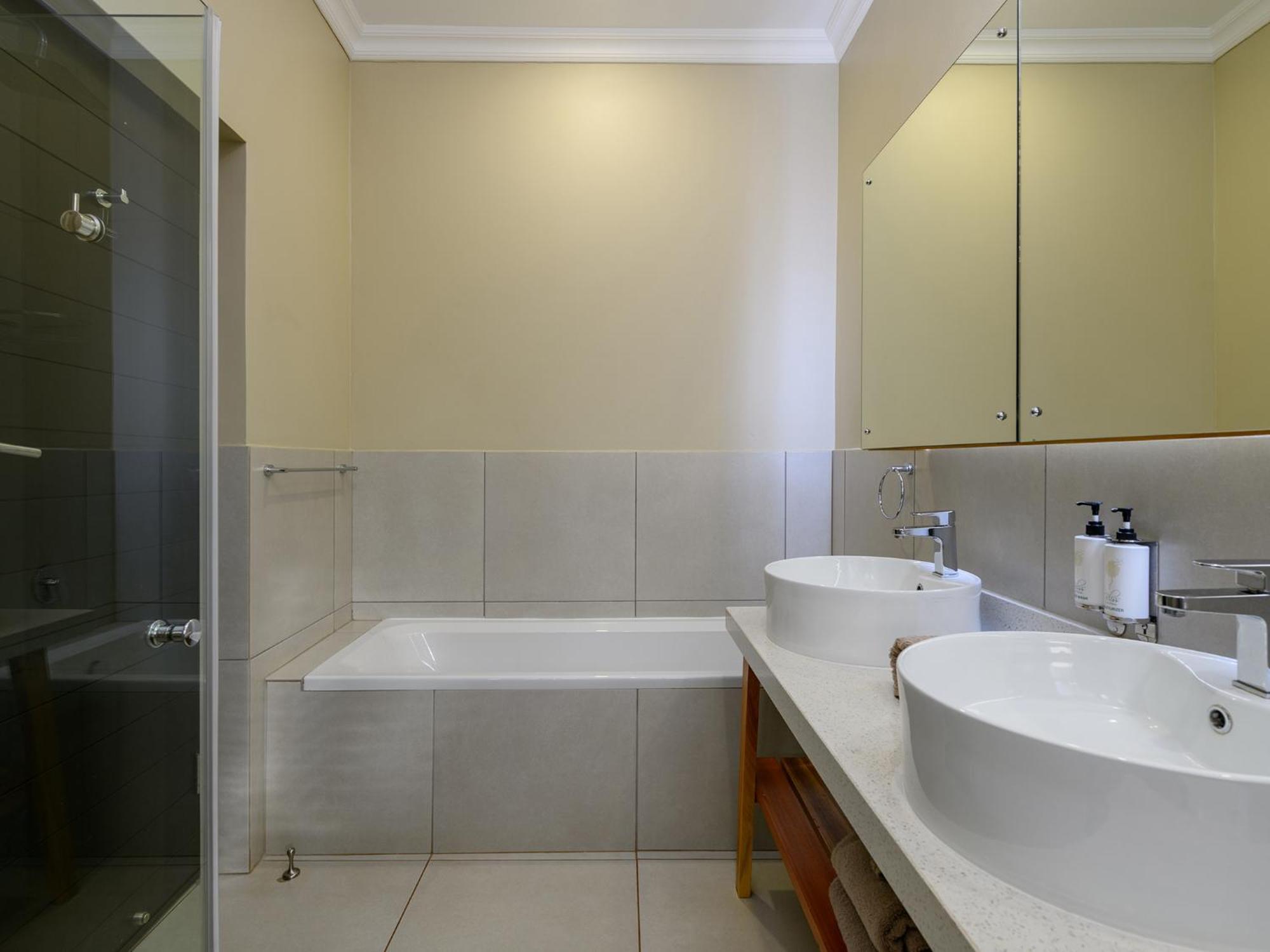 Monomotapa Village @ Legend Golf And Safari Resort Golders Green Exterior foto